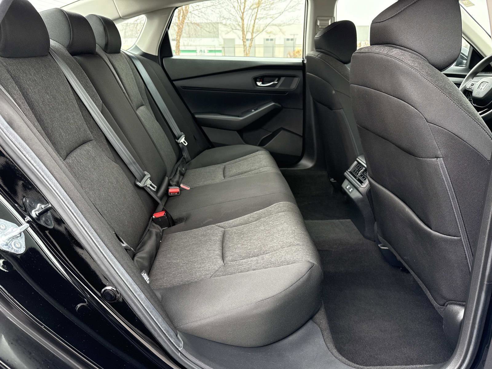 Used 2025 Honda Accord LX image 19