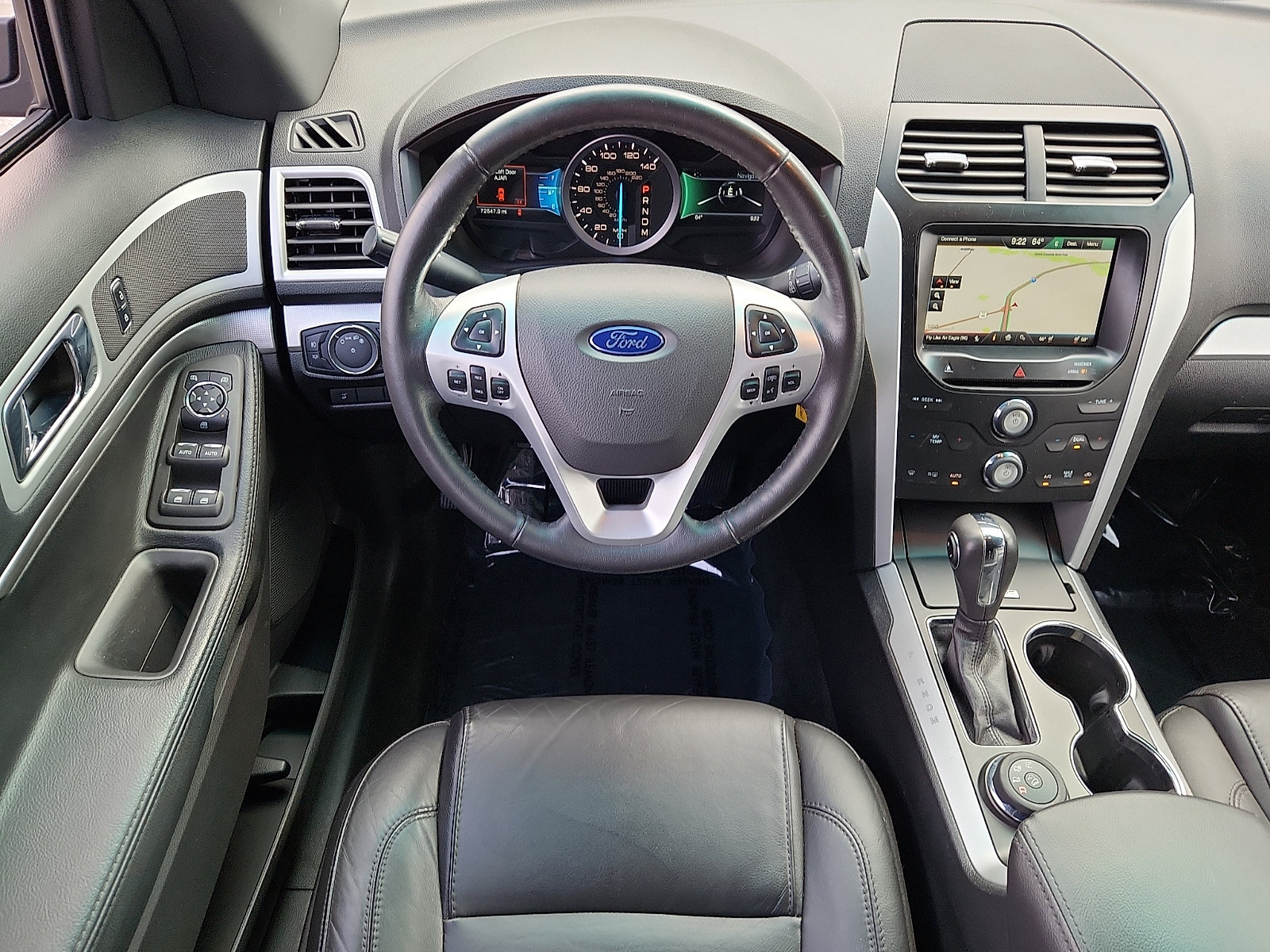 Used 2015 Ford Explorer XLT w/ Equipment Group 202B AWD/4WD image 12