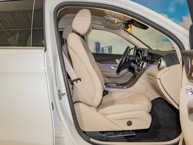 Certified 2022 Mercedes-Benz GLC 300 4MATIC image 21