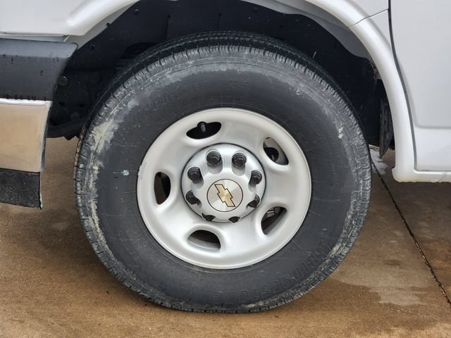 New 2024 Chevrolet Express 3500 w/ Power Convenience Package RWD image 16