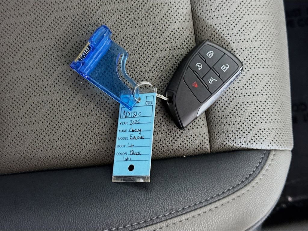 Used 2025 Chevrolet Equinox LT w/ Convenience Package II image 34