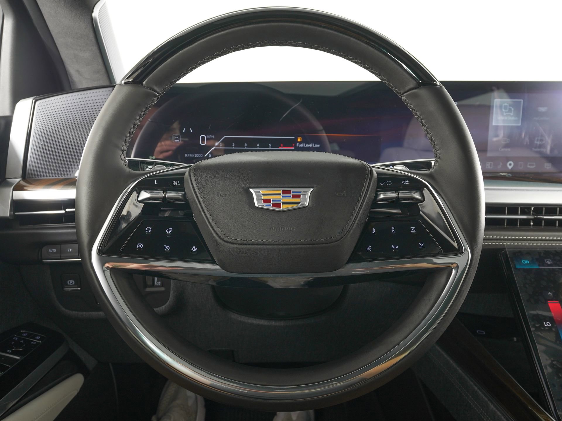 Used 2026 Cadillac Escalade Platinum Luxury w/ LPO, Floor Liner Package AWD/4WD image 19