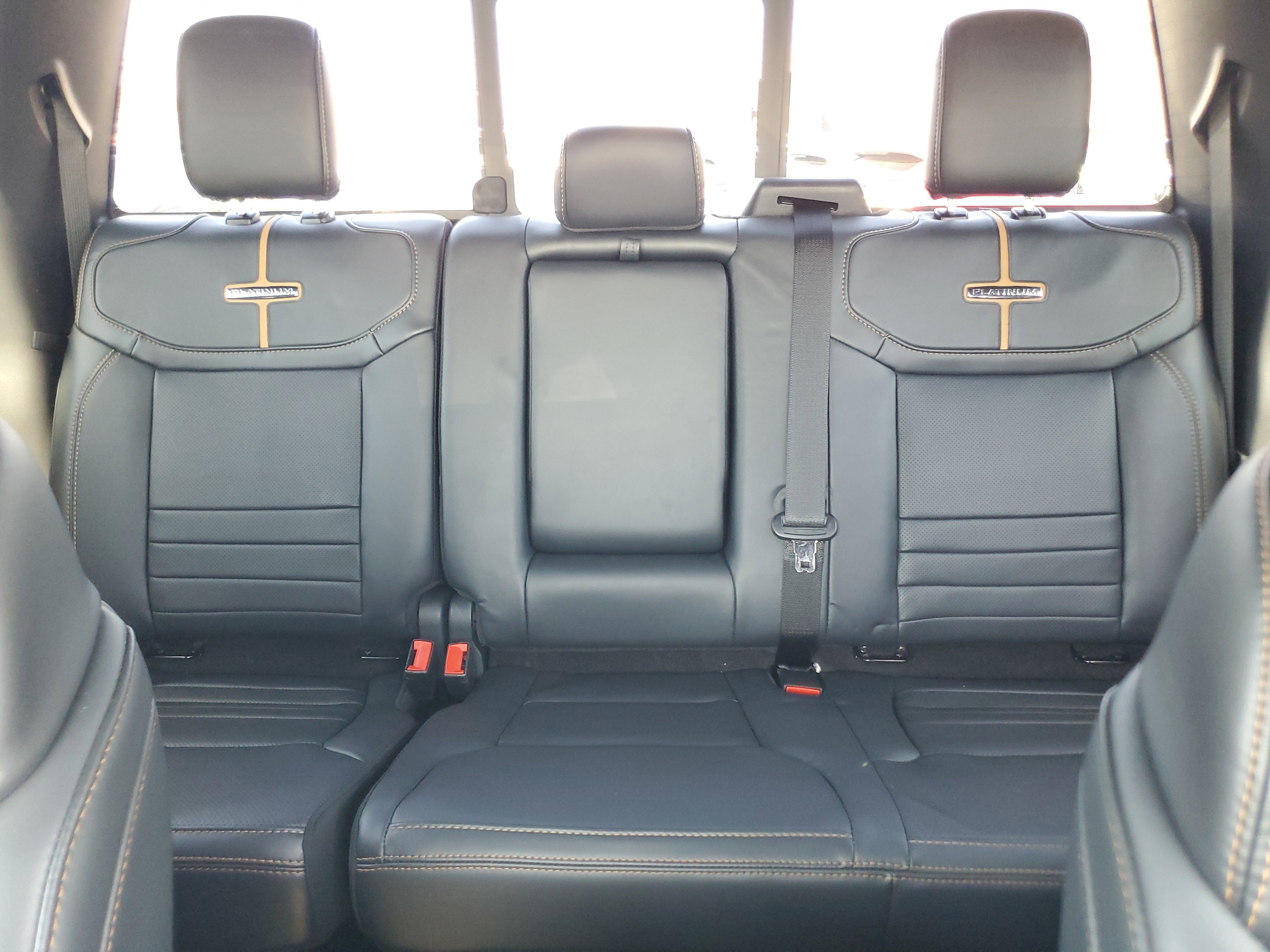 Used 2024 Ford F350 Platinum image 19