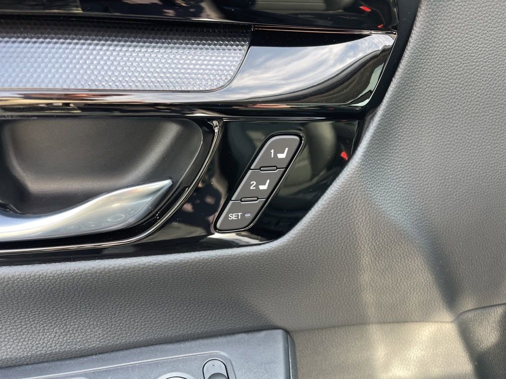 New 2026 Honda CR-V EX-L image 16