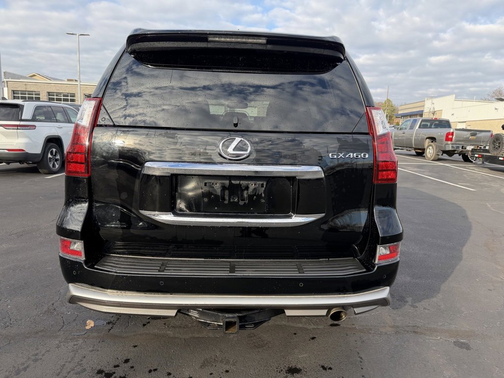 Used 2018 Lexus GX 460 image 6