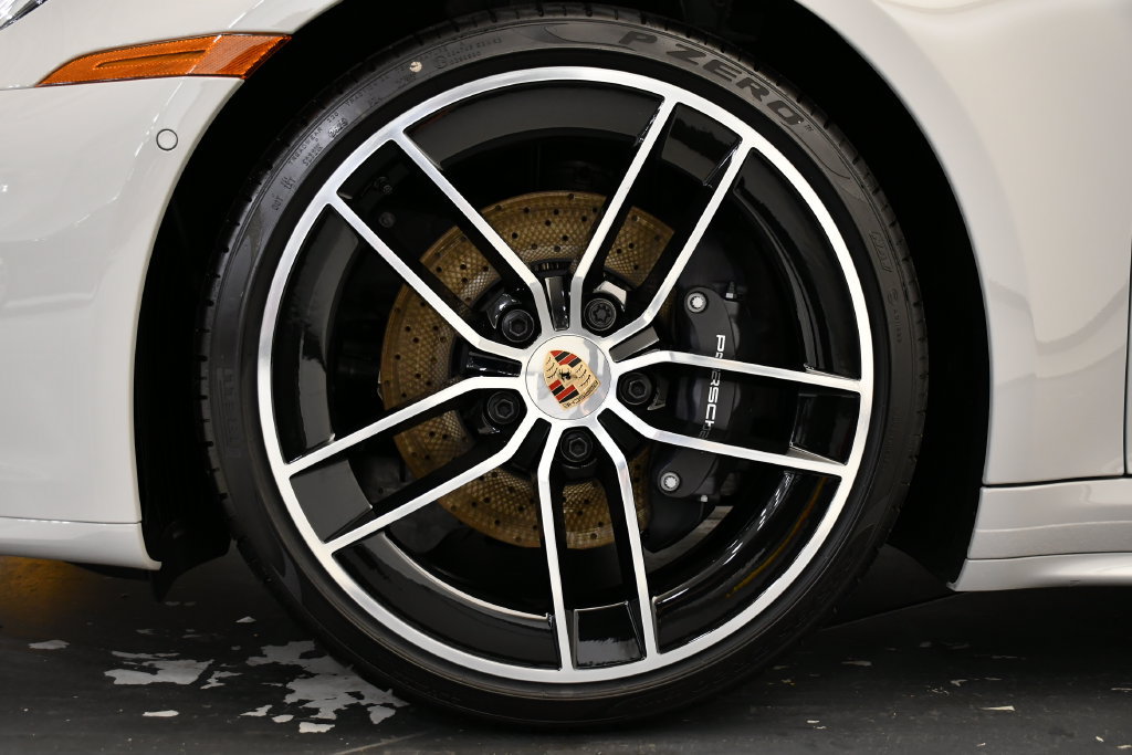 Certified 2026 Porsche 911 Carrera RWD image 16
