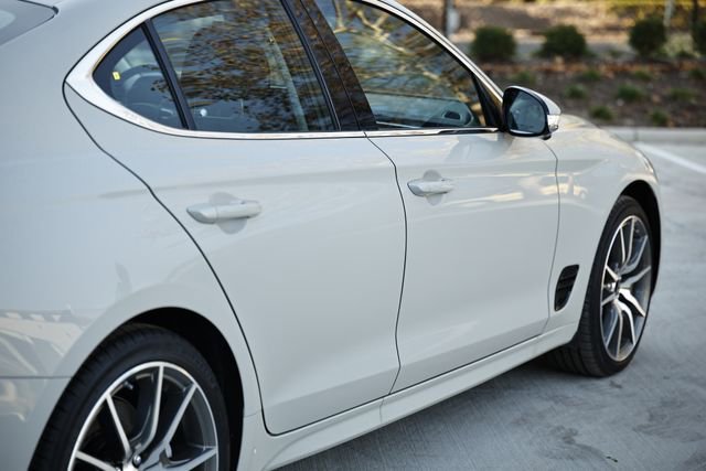 New 2026 Genesis G70 2.5T Prestige image 8