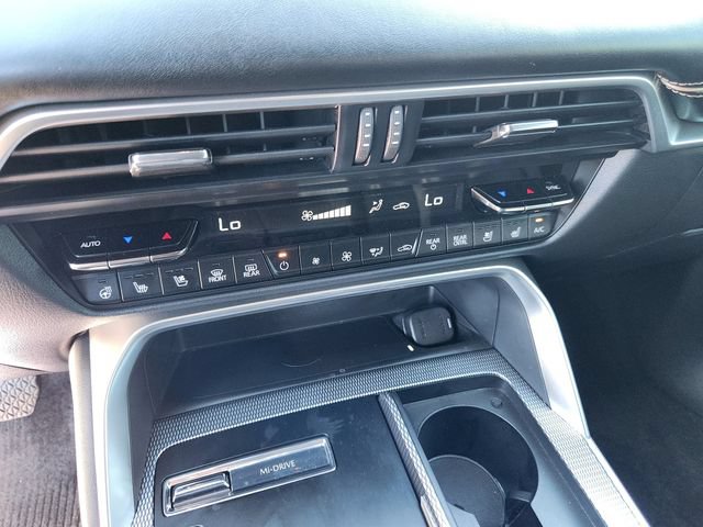 Certified 2025 MAZDA CX-70 Plug-In Hybrid w/ Premium Plus AWD/4WD image 25