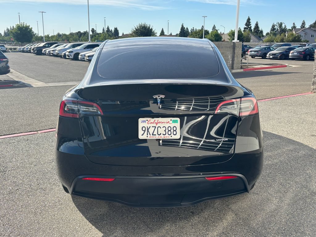 Used 2023 Tesla Model Y Long Range AWD/4WD image 6