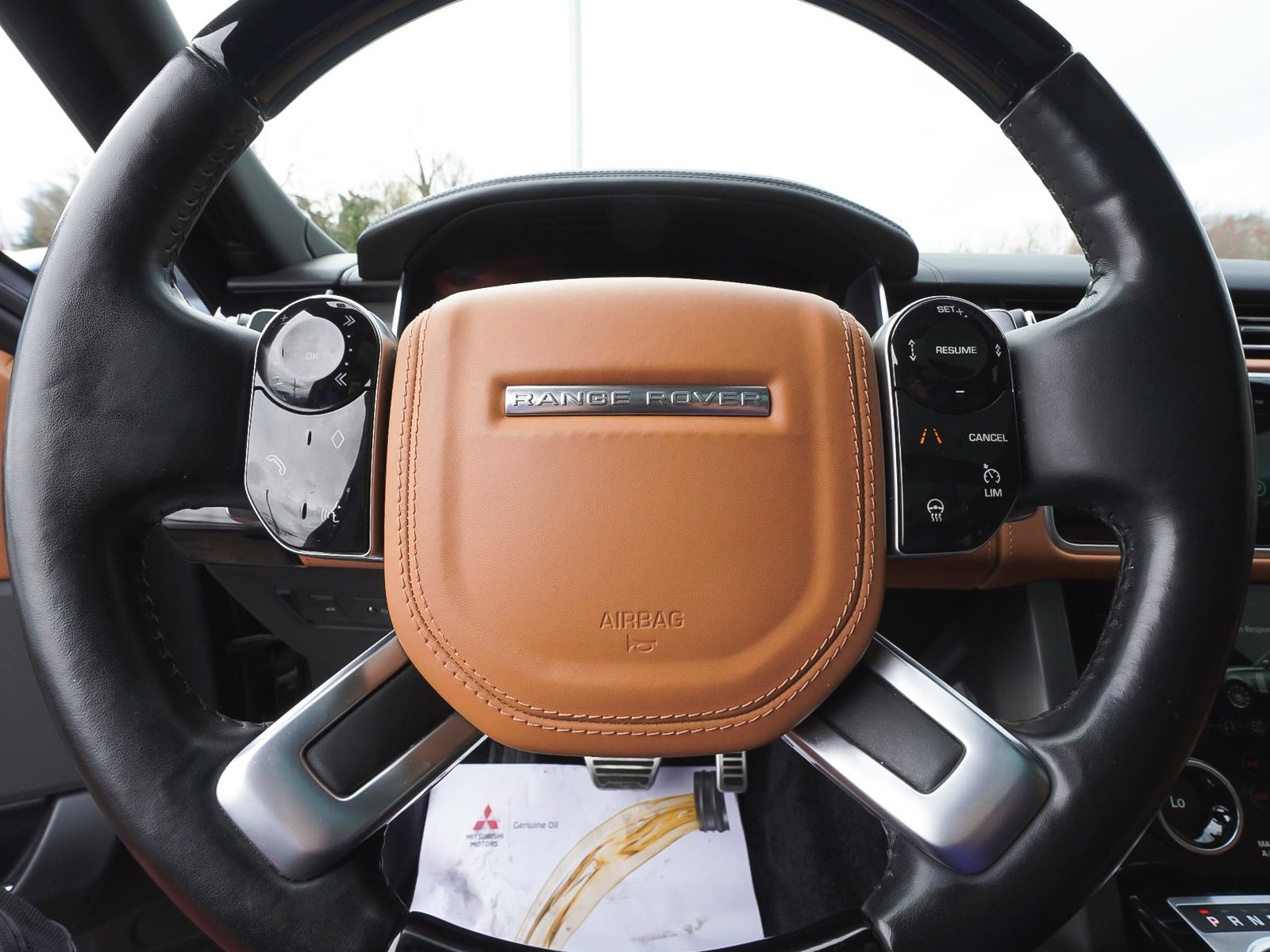 Used 2021 Land Rover Range Rover Autobiography Fifty Edition image 18