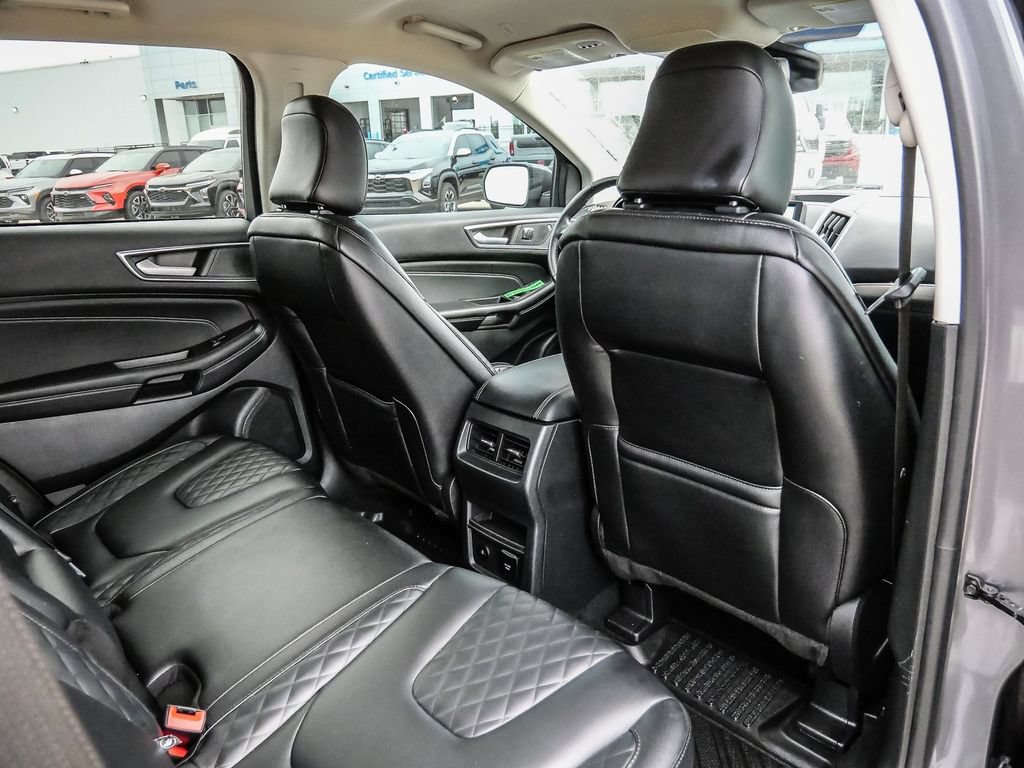 Used 2023 Ford Edge Titanium AWD/4WD image 24