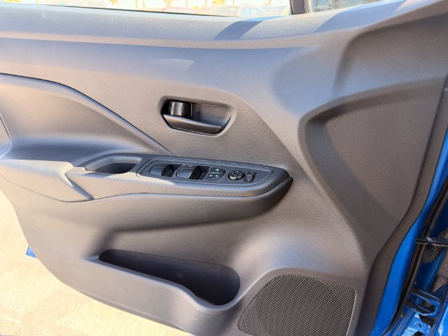 Used 2024 Nissan Versa S FWD image 12