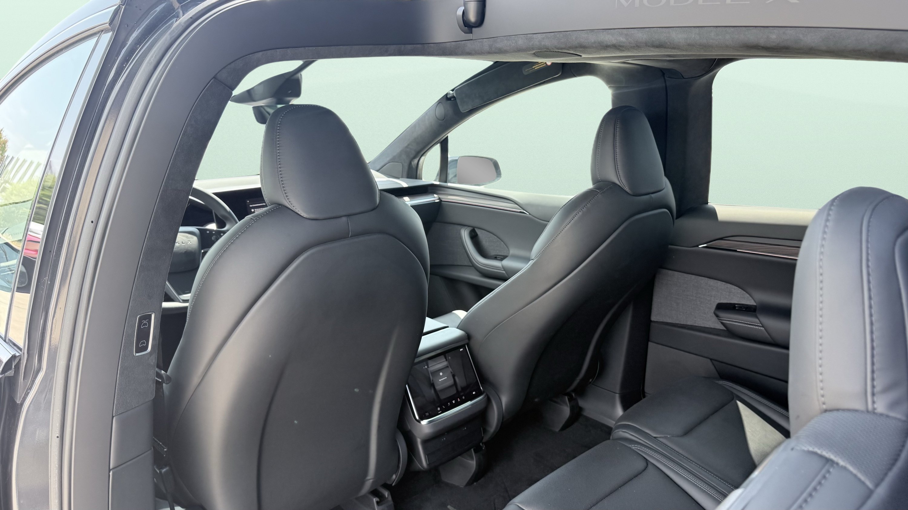 Used 2026 Tesla Model X AWD/4WD image 36