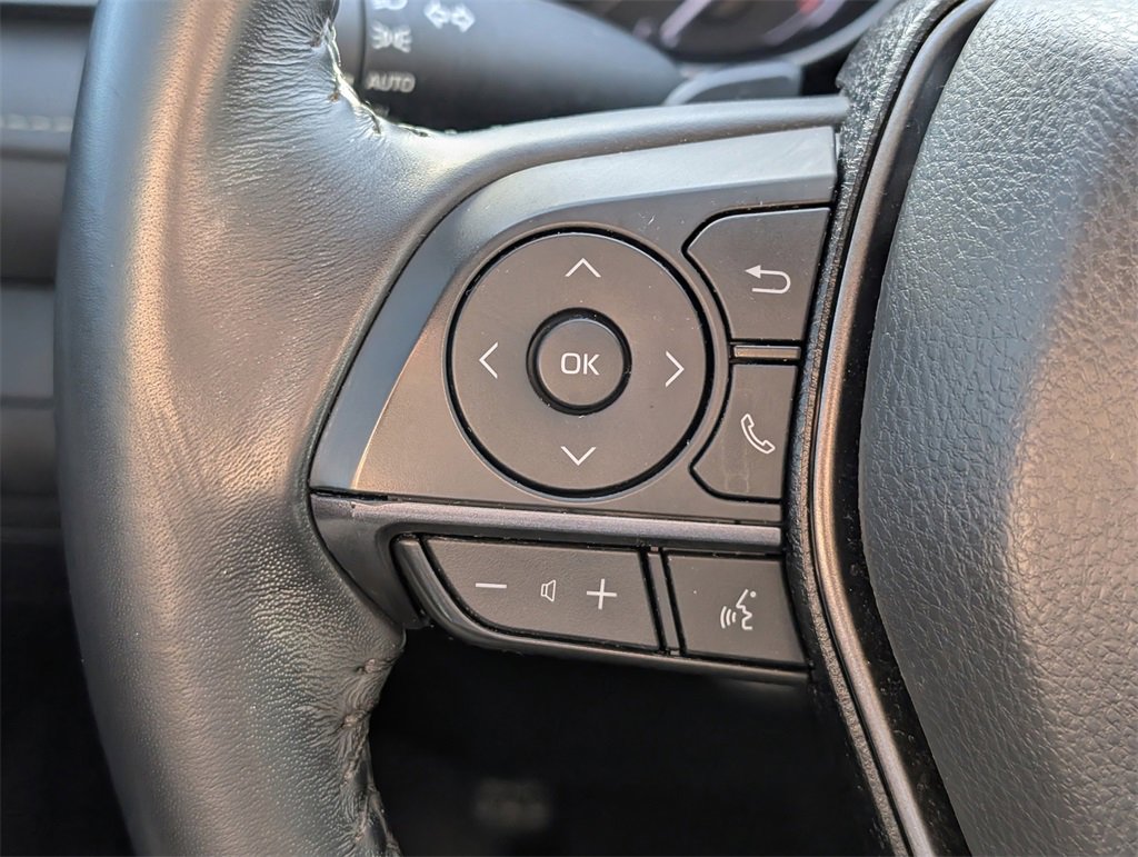 Used 2022 Toyota Camry SE image 22