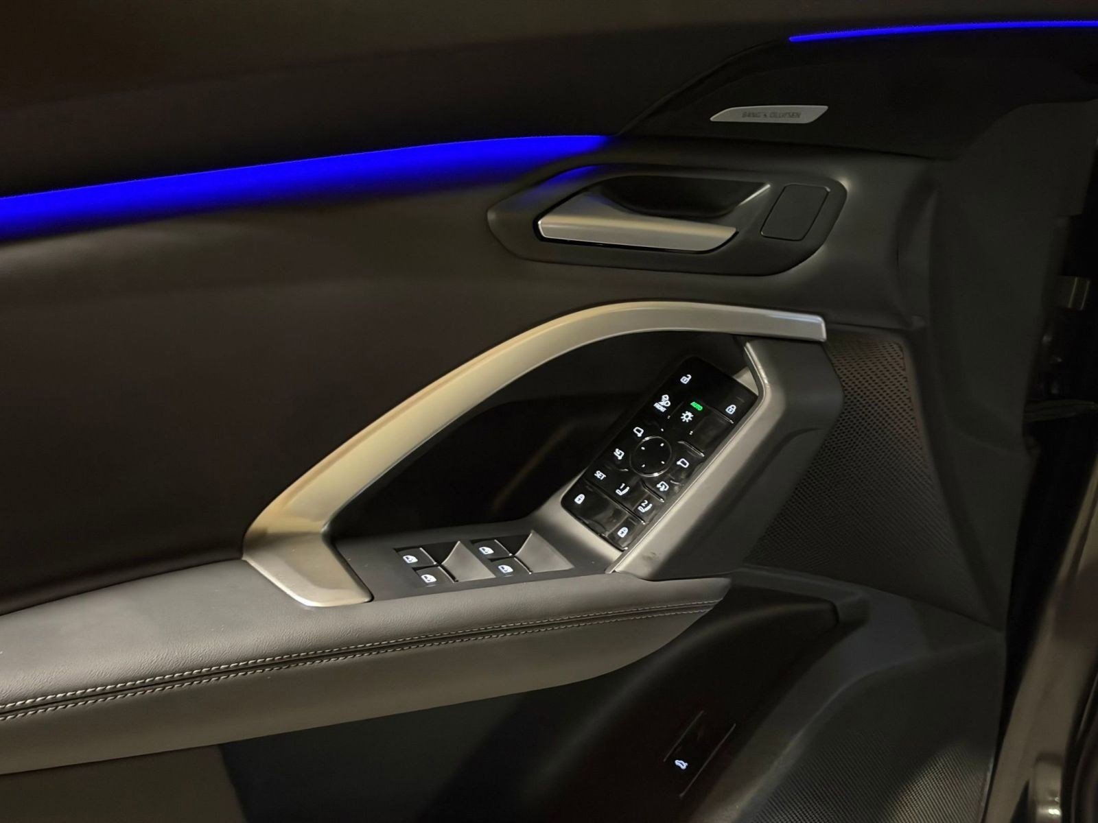 Certified 2025 Audi Q5 Premium Plus w/ Premium Plus image 14