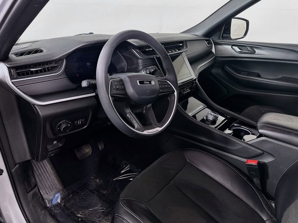 Certified 2023 Jeep Grand Cherokee L Altitude image 17