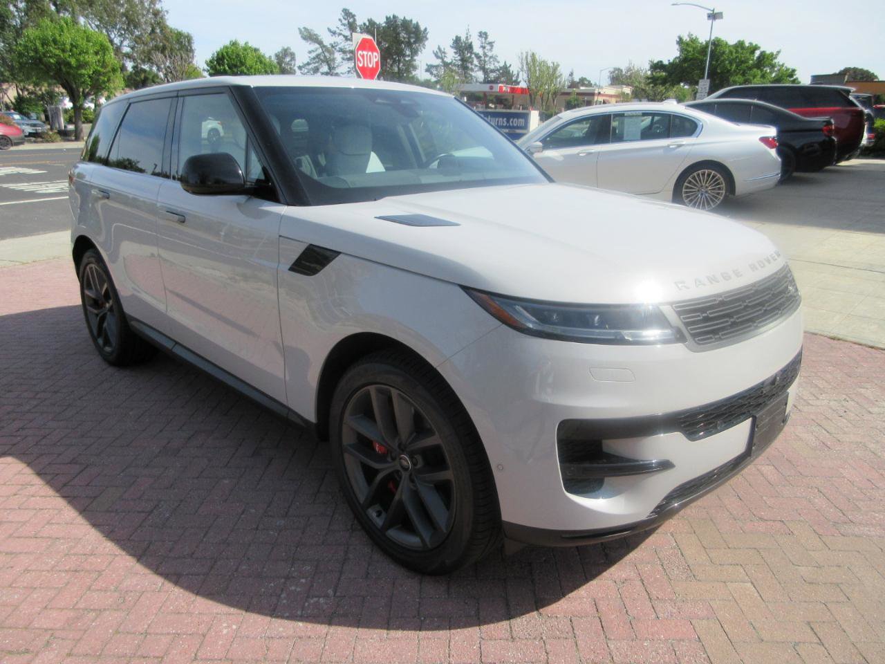 Used 2024 Land Rover Range Rover Sport SE image 72
