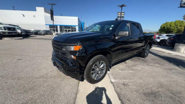 Used 2023 Chevrolet Silverado 1500 Custom w/ LPO, Dark Essentials Package image 4