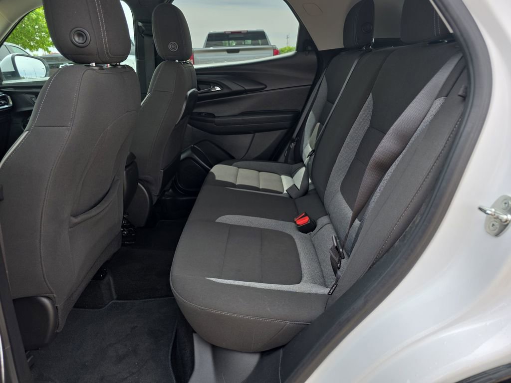 Used 2022 Chevrolet TrailBlazer LT AWD/4WD image 25