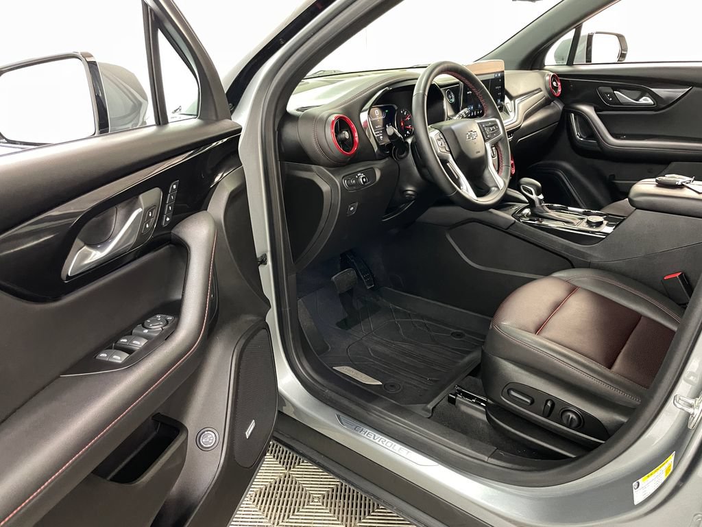Certified 2024 Chevrolet Blazer RS w/ Driver Confidence II Package AWD/4WD image 27