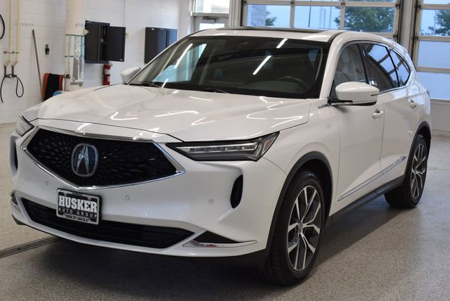 Used 2023 Acura MDX SH-AWD w/ Technology Package image 9