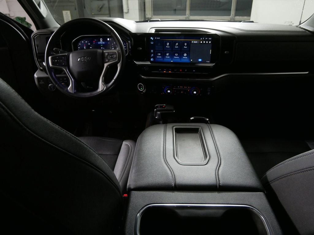 Used 2022 Chevrolet Silverado 1500 RST w/ Redline Edition image 18