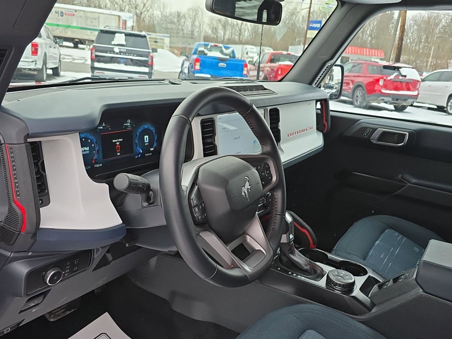 Used 2025 Ford Bronco Heritage Edition image 13