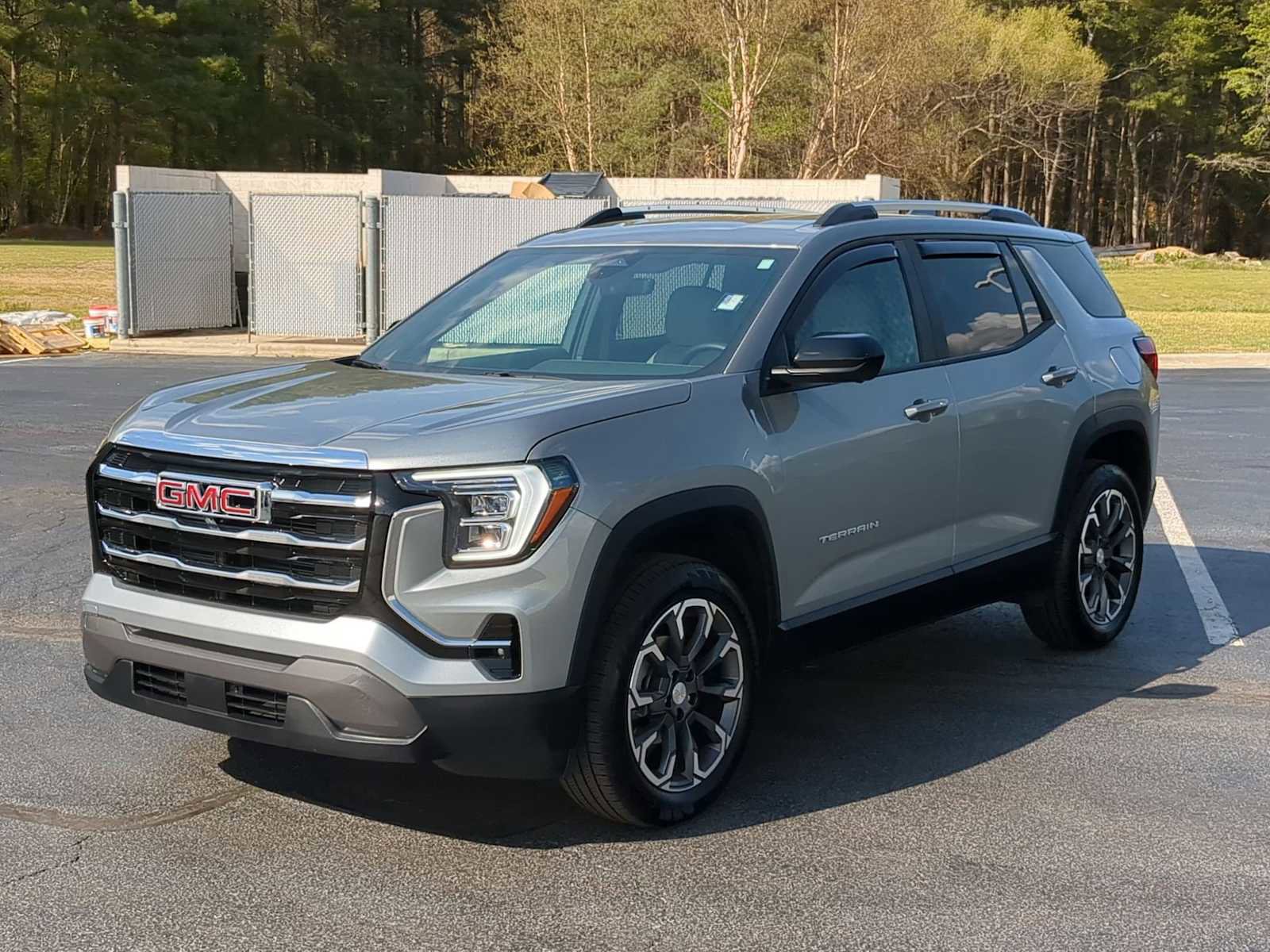 Used 2026 GMC Terrain Elevation w/ Elevation Premium Package image 4