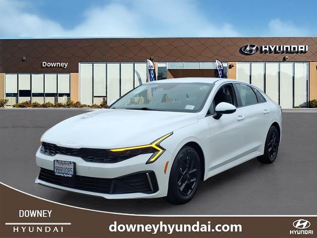 Used 2025 Kia K5 LXS image 1