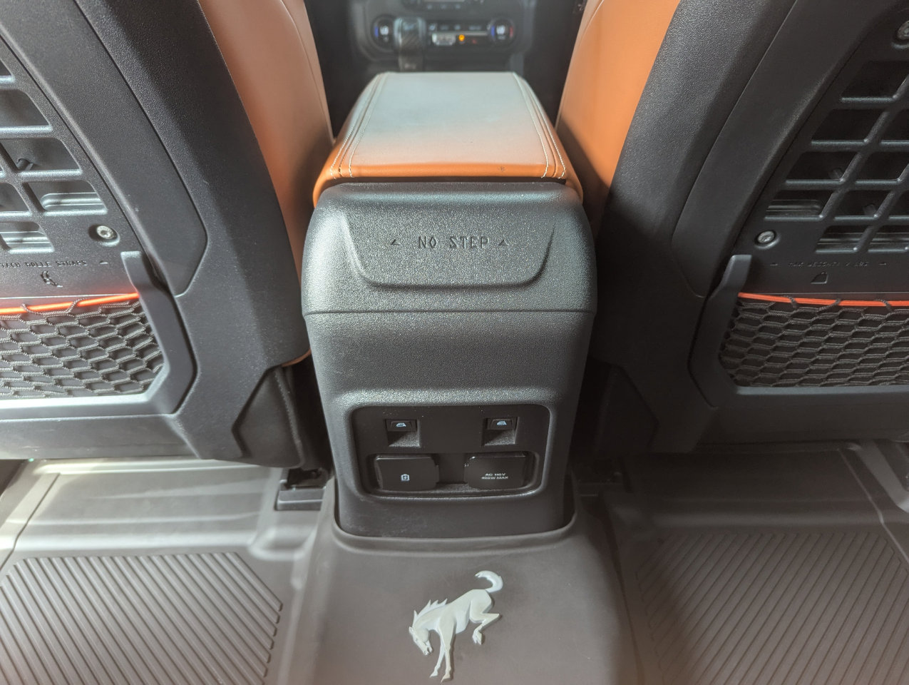 Used 2024 Ford Bronco Raptor w/ Interior Carbon Fiber Pack 6 image 43