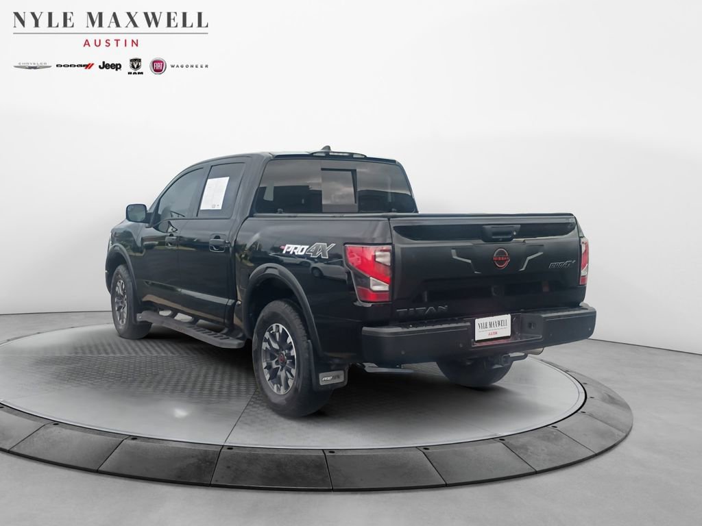 Used 2023 Nissan Titan PRO-4X w/ Pro-4x Convenience Package image 14