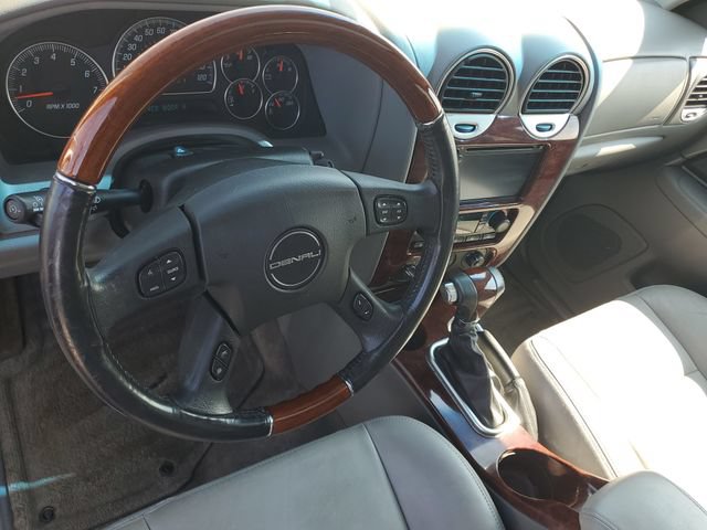 Used 2008 GMC Envoy Denali w/ Sun And 6-Disc Cd Package AWD/4WD image 12