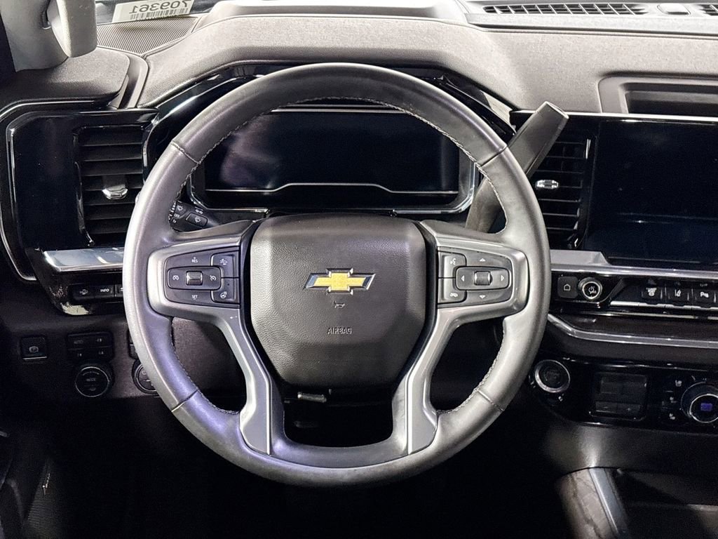 Used 2024 Chevrolet Silverado 3500 LTZ w/ LTZ Premium Package image 13