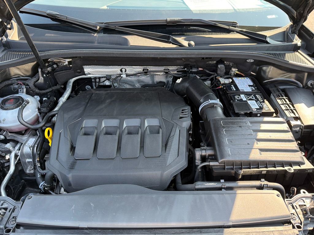 Used 2024 Audi Q3 2.0T Premium image 12