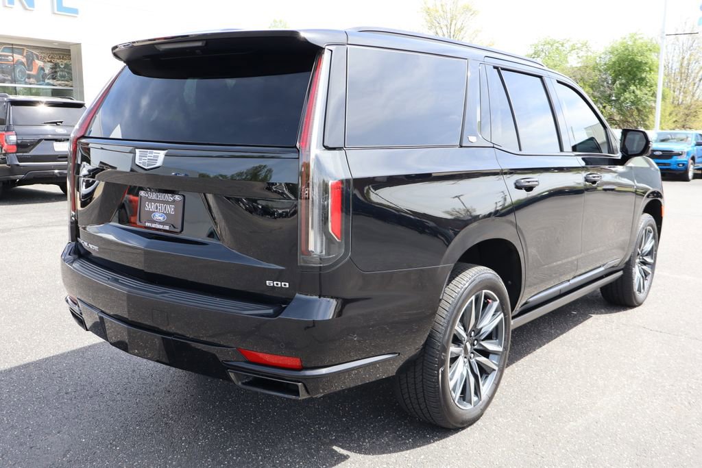 Used 2024 Cadillac Escalade Sport w/ Touring Package AWD/4WD image 3