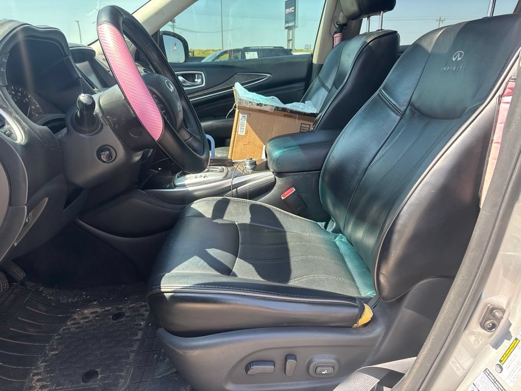 Used 2013 INFINITI JX35 AWD w/ Premium Pkg image 8