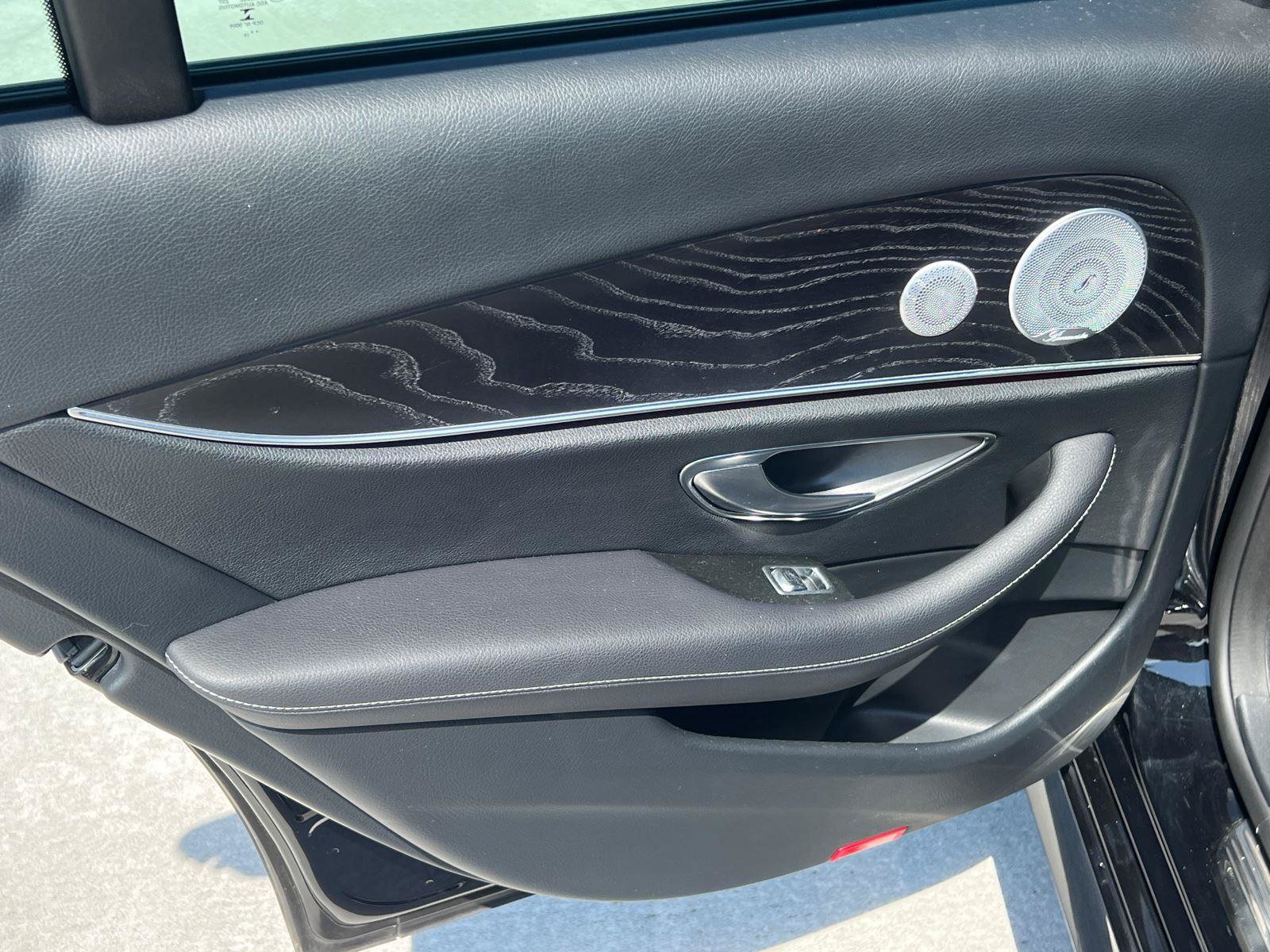 Used 2020 Mercedes-Benz E 350 Sedan image 22