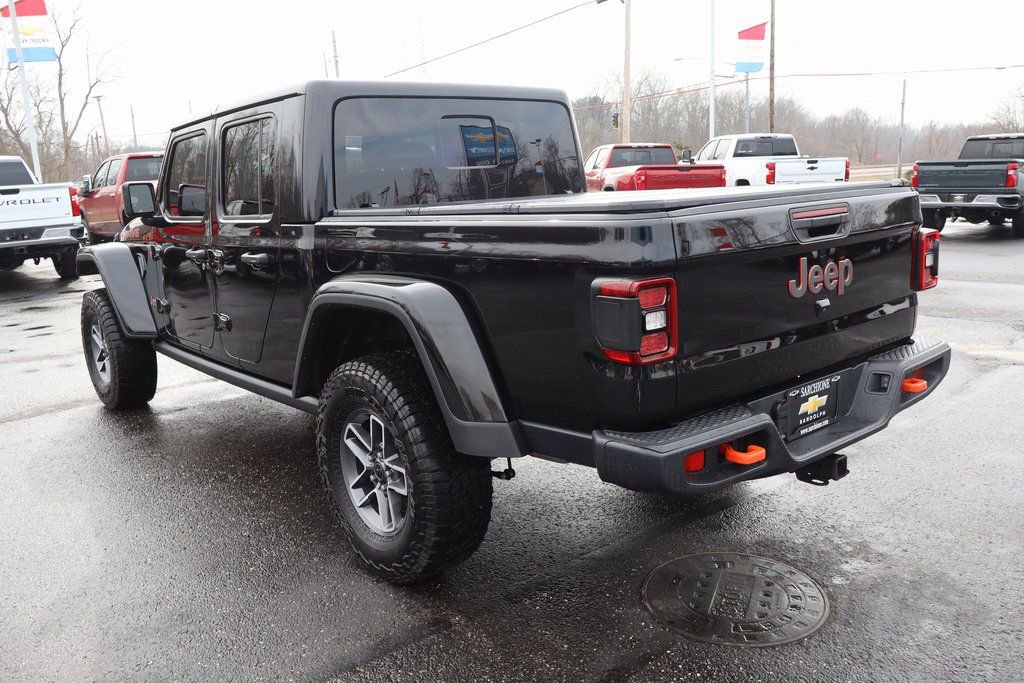 Used 2025 Jeep Gladiator Mojave w/ Convenience Group image 3