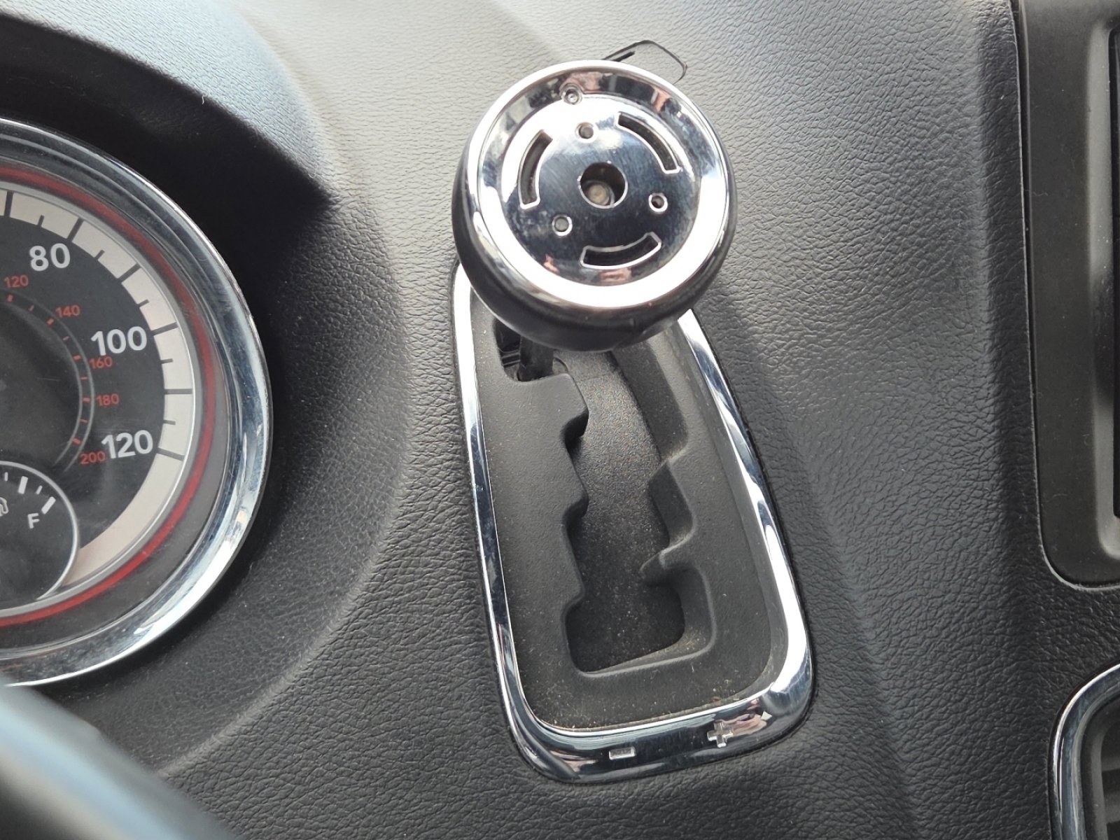 Used 2015 Dodge Grand Caravan SE w/ Quick Order Package 29E SE image 28