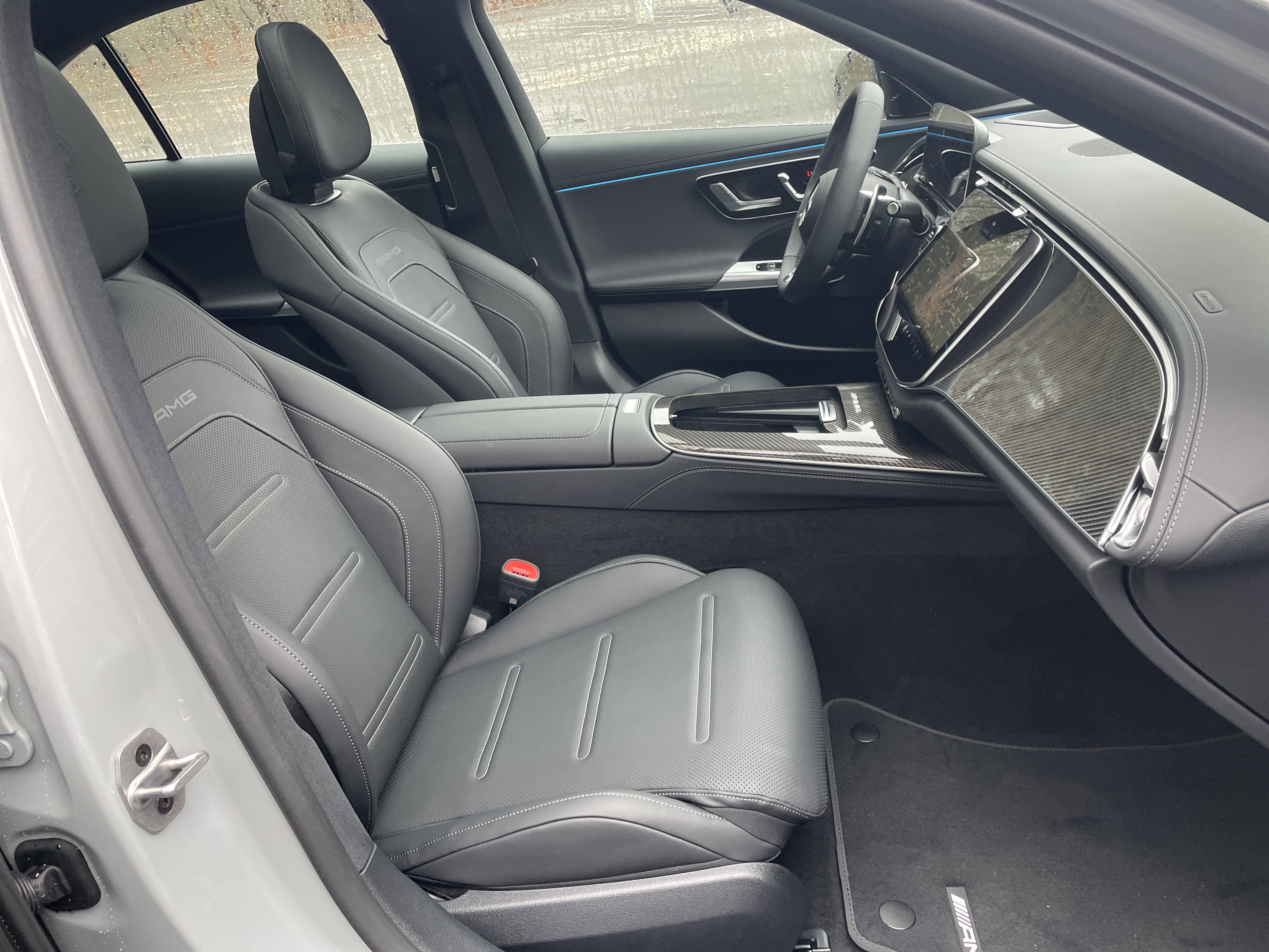 New 2026 Mercedes-Benz E 53 AMG e 4MATIC Sedan image 45