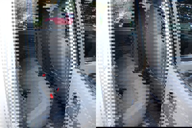 Used 2006 Chevrolet Colorado LT w/ LT Preferred Equipment Group image 6