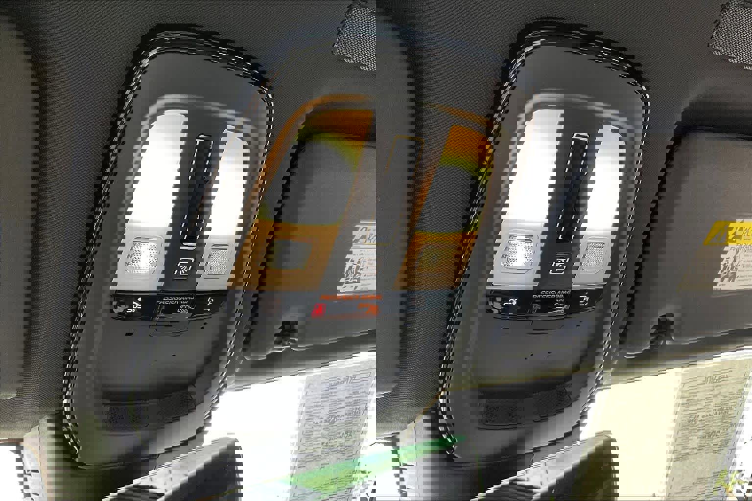 Used 2025 Volvo XC60 T8 Plus w/ Protection Package Premier image 37