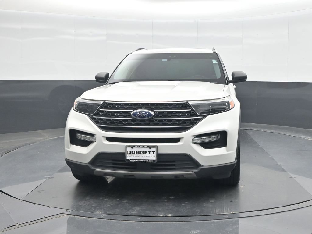 Used 2020 Ford Explorer XLT w/ Equipment Group 202A RWD image 5