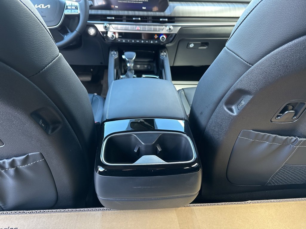 New 2025 Kia Telluride EX image 24