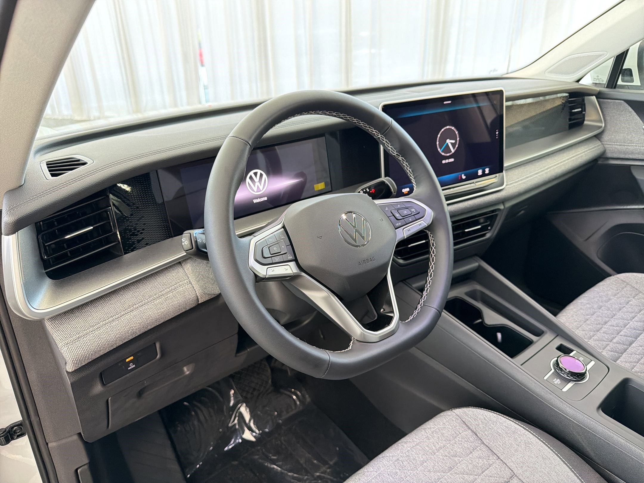 New 2026 Volkswagen Tiguan S FWD image 4