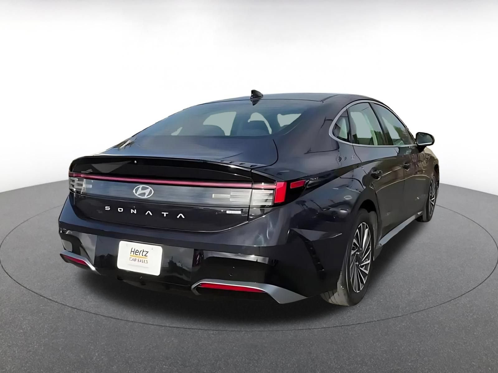Used 2025 Hyundai Sonata SEL FWD image 11