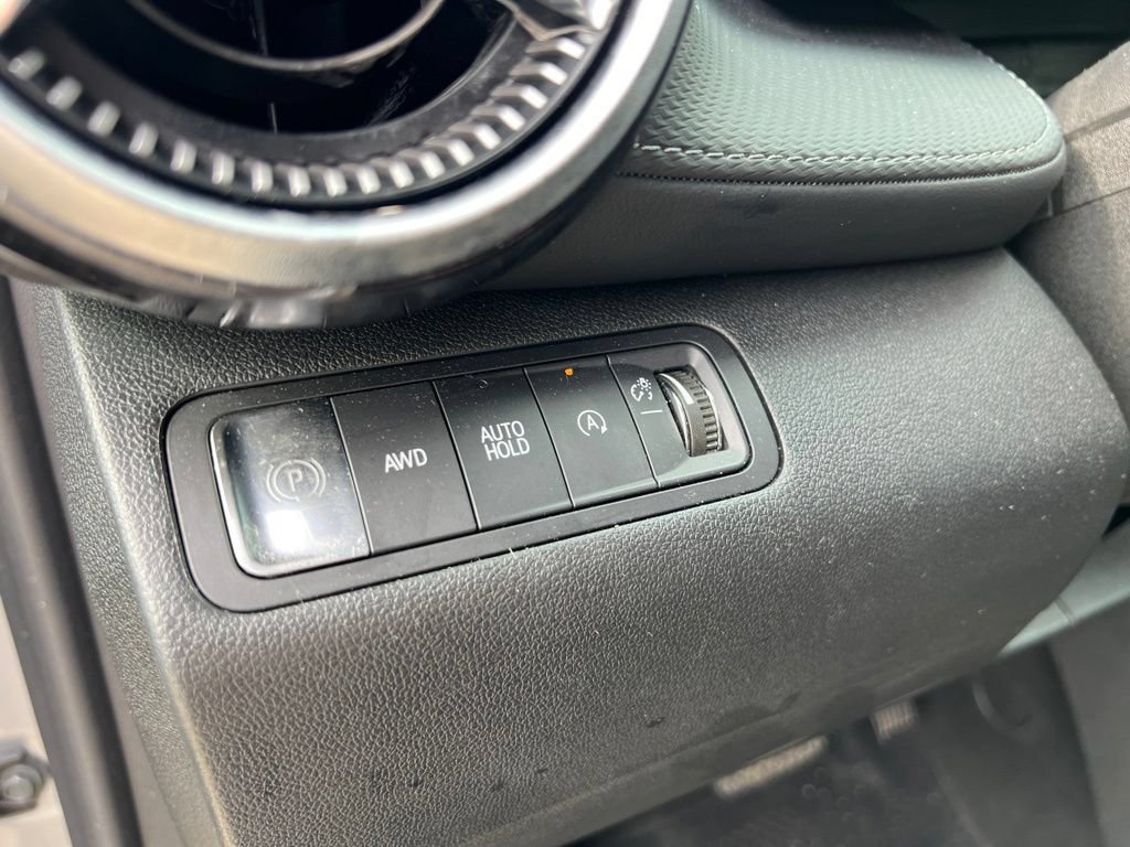 Used 2025 Chevrolet Equinox LT AWD/4WD image 21