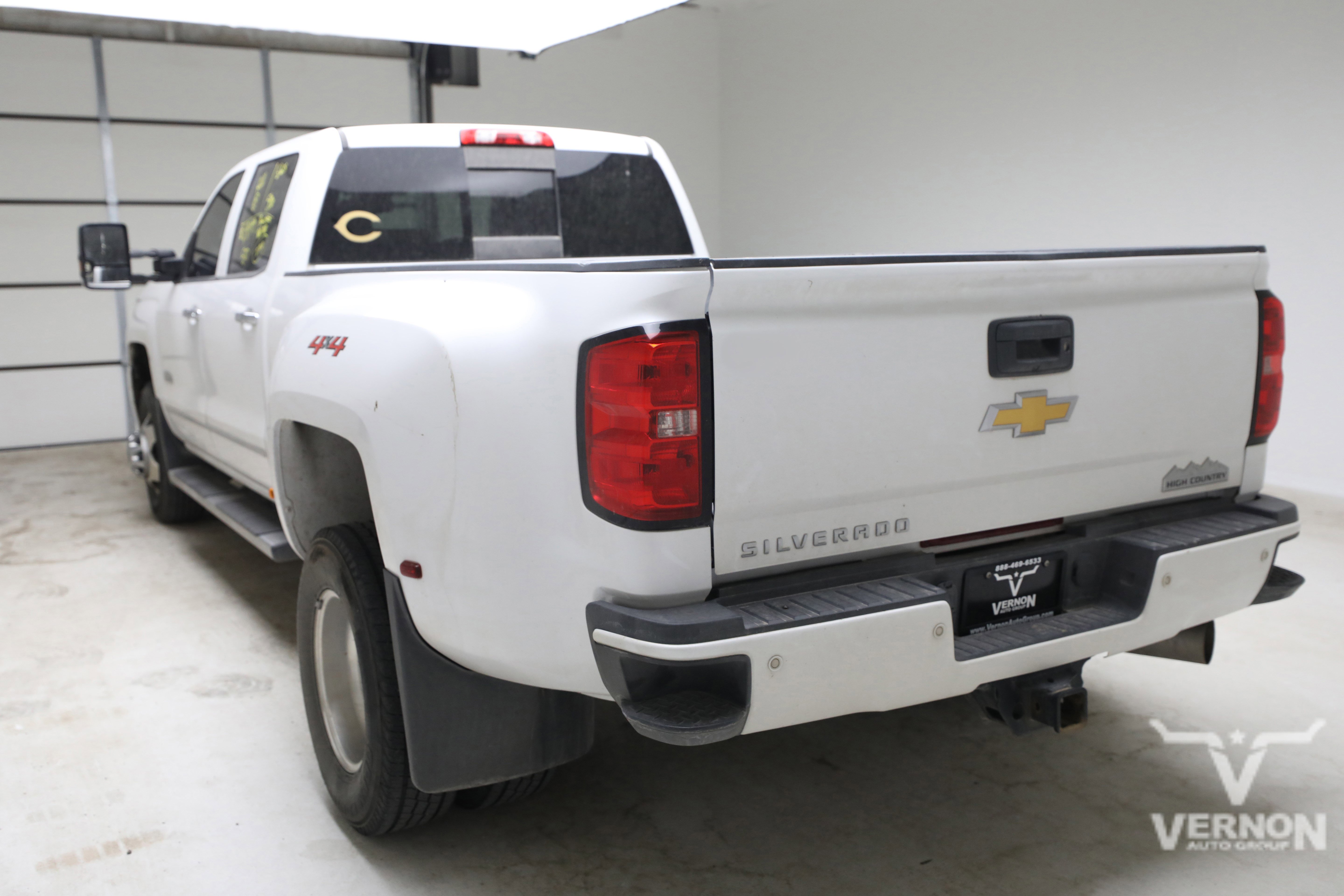 Used 2019 Chevrolet Silverado 3500 High Country w/ Duramax Plus Package AWD/4WD image 2