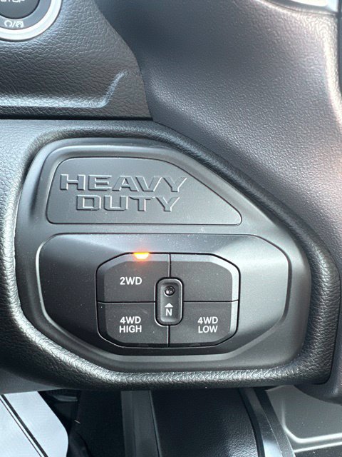New 2026 RAM 3500 Big Horn AWD/4WD image 20