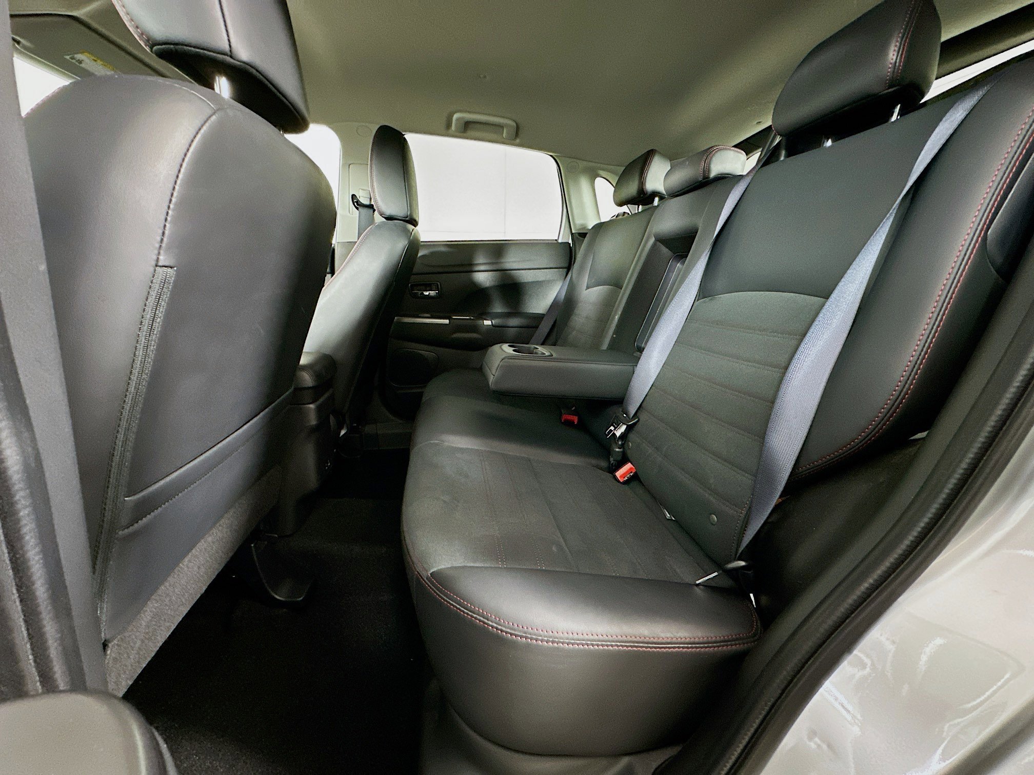 Used 2025 Mitsubishi Outlander Sport SE image 26